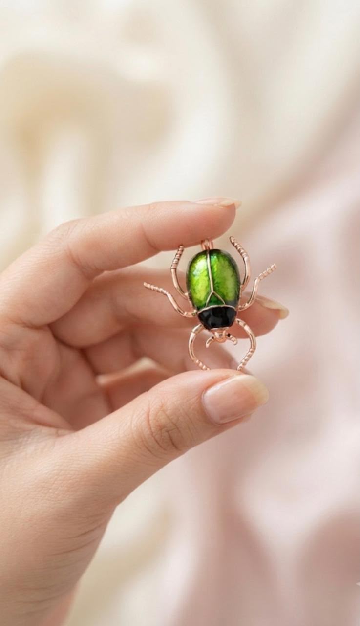 Cute Fashion Beetle Enamel Brooch pin