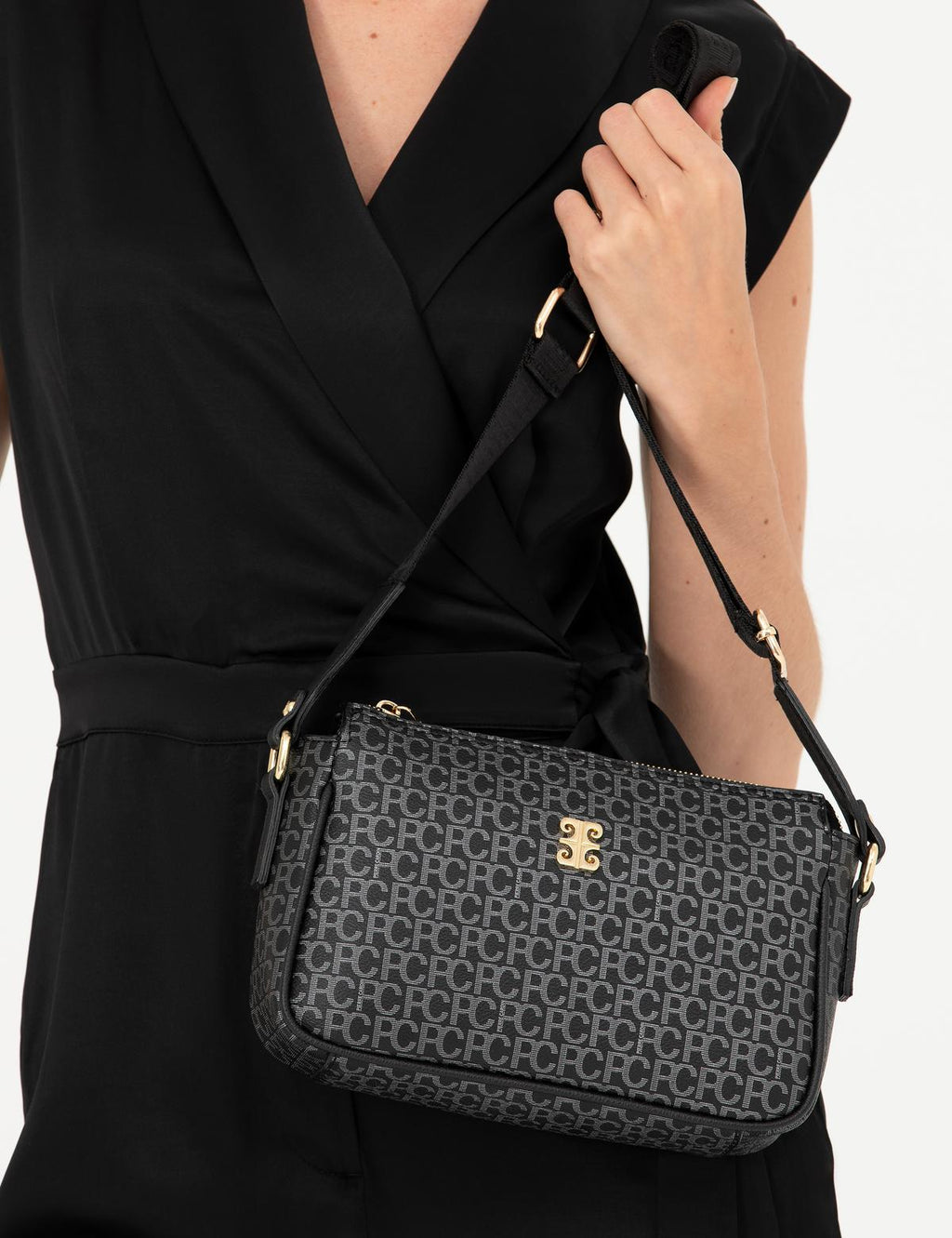 Pierre Cardin hand & shoulder bag